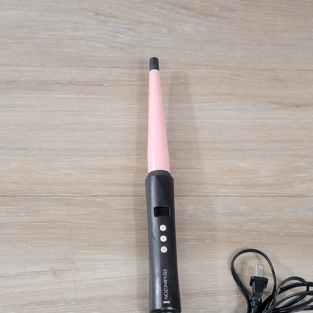 Remington CI-95AC2 T|Studio Pearl Ceramic Conical Curling Wand Pink Black